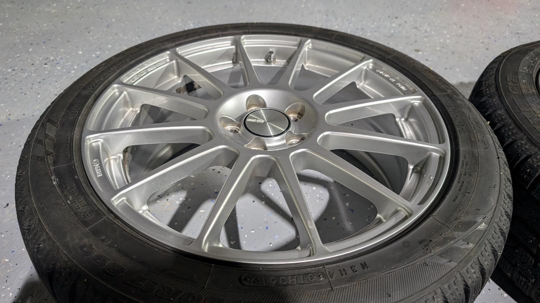 ENKEI　PF03　17インチ7J＋50 PCD100 205/50r17