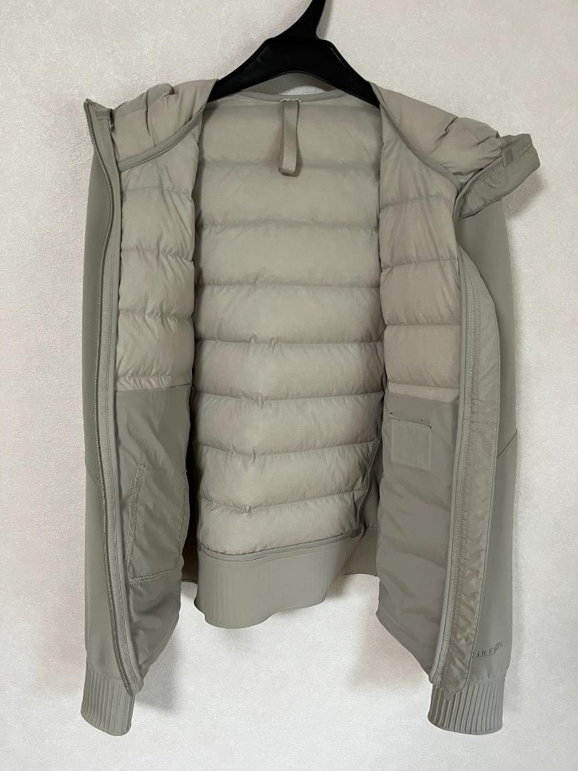 lululemon/Down and Around Jacket/4サイズ