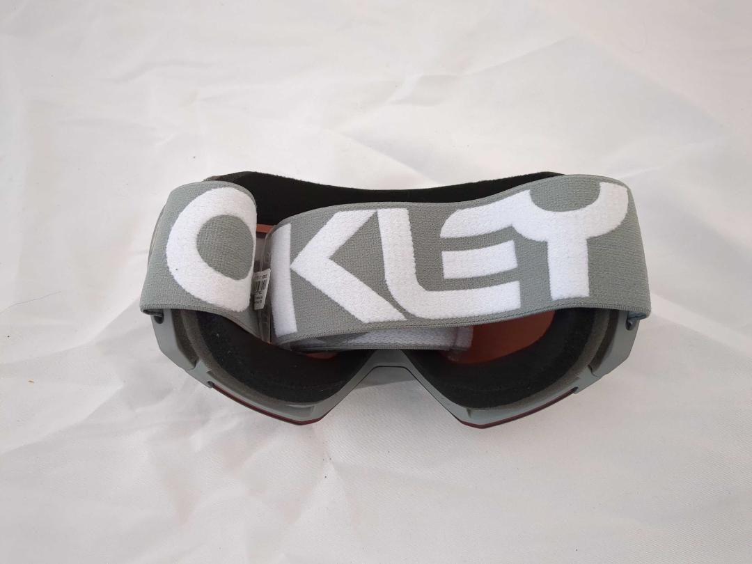 オークリー OAKLEY FLIGHT PATH L  OO7110-18