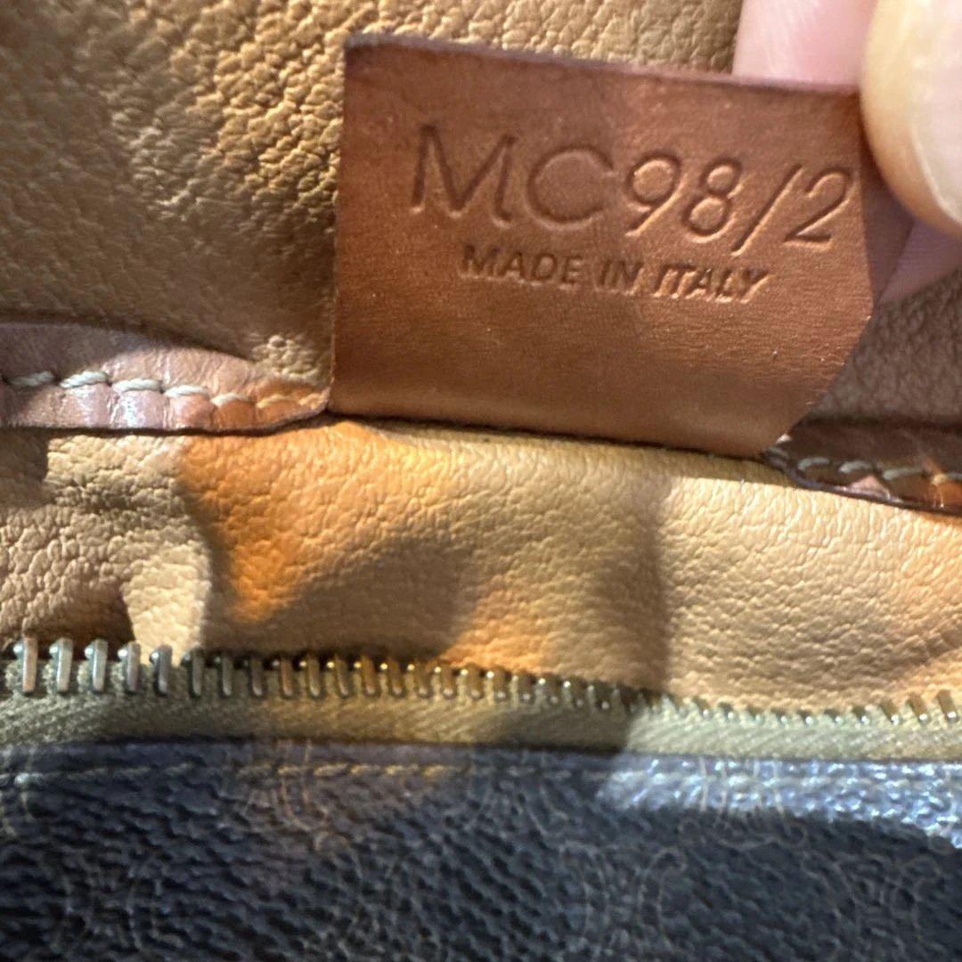 CELINE - セリーヌセリーヌブラウン ハニカムパターン