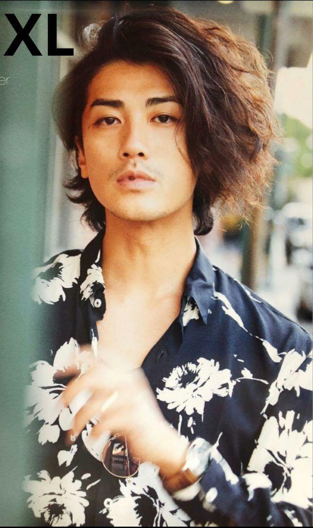 【人気】ZARA メンズ 総柄 長袖シャツ 花柄 ブラックフラワー 赤西仁XL