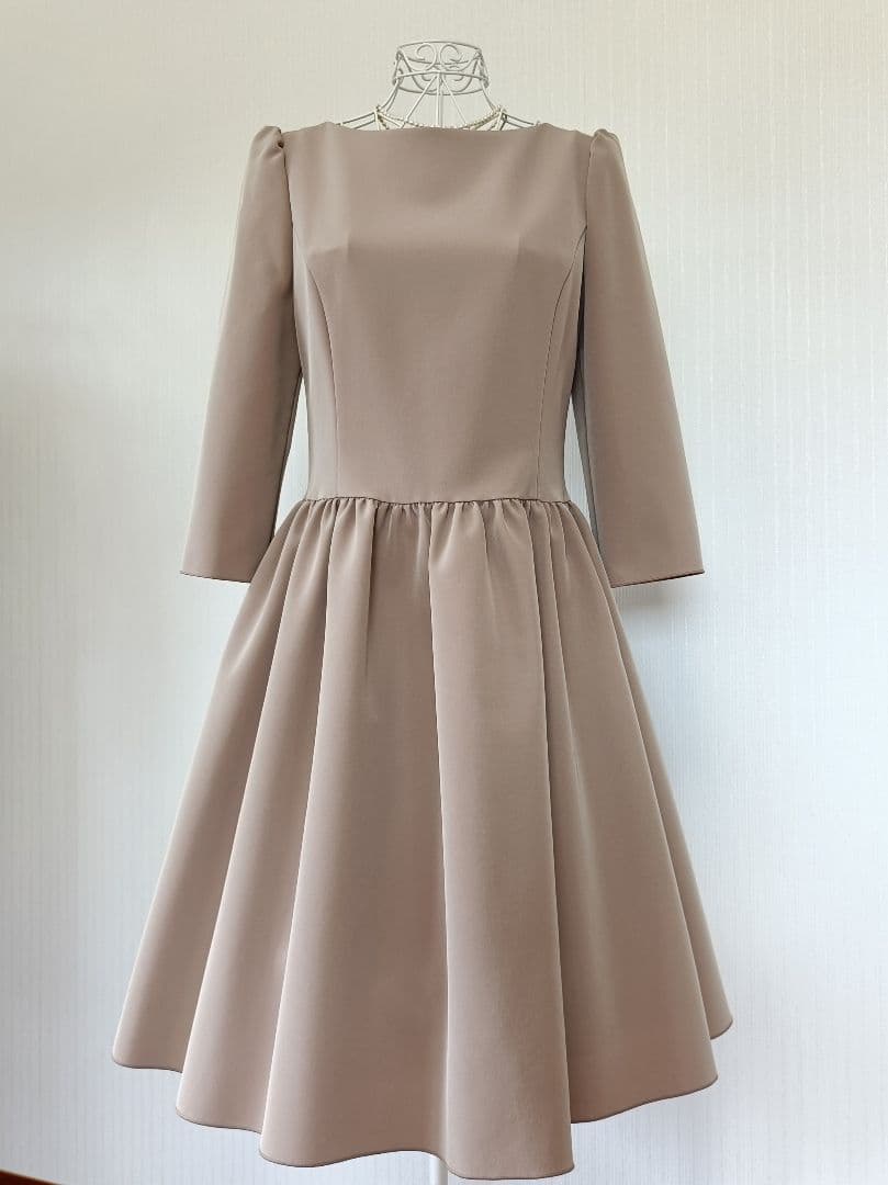 フォクシーニューヨーク七分袖ワンピースブラウンベージュ40M・FOXEY