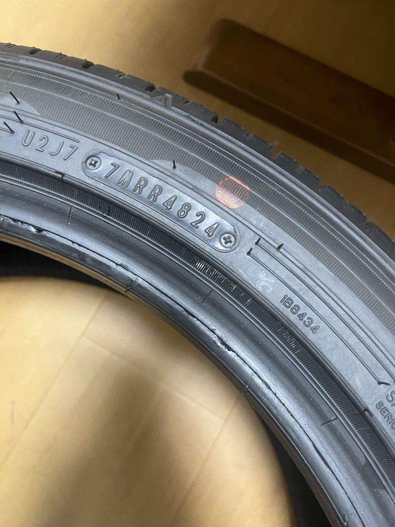 タイヤ225/45/R18．1本．新車から外し．