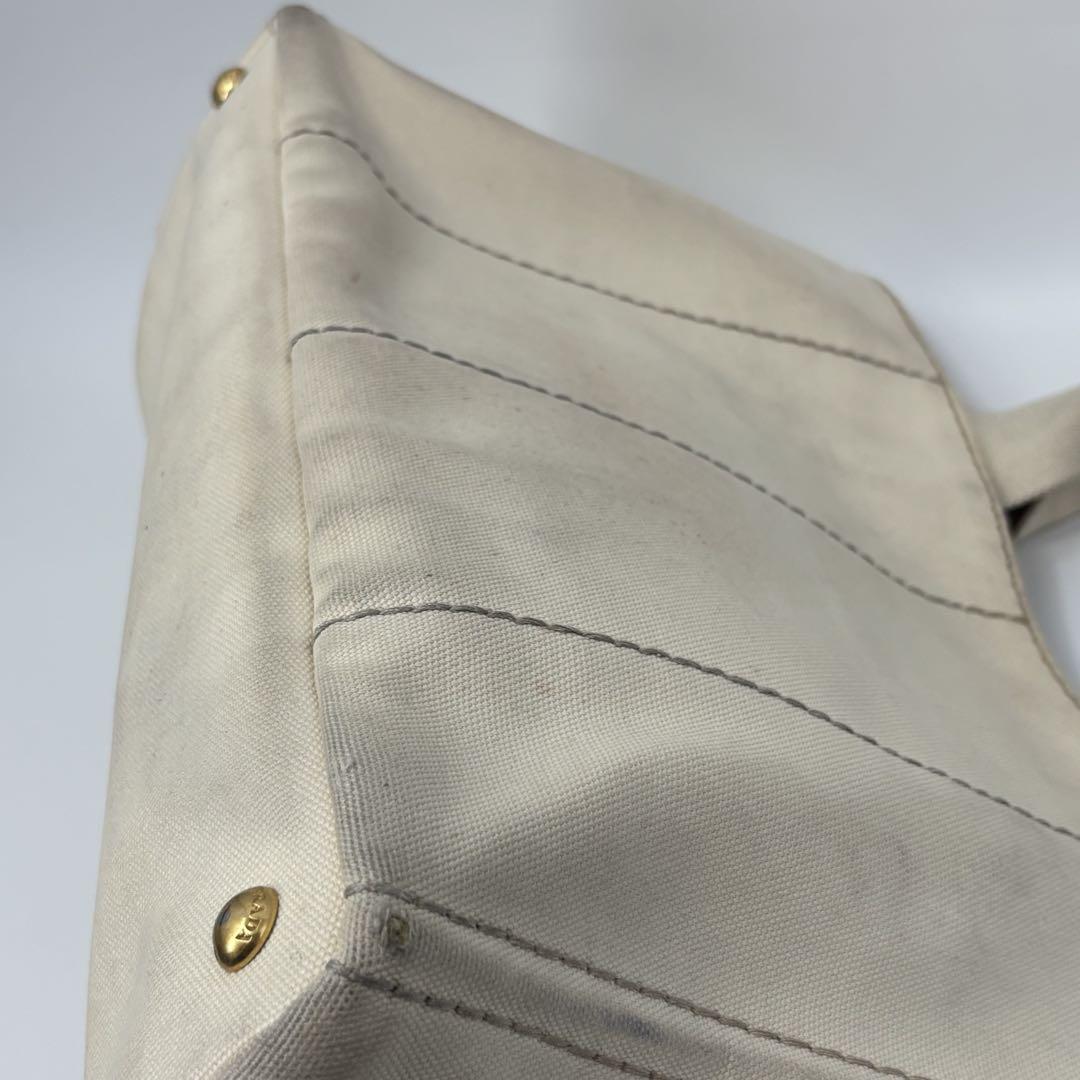 プラダ A4 白タグ トートバッグ ハンドバッグ 金枠ロゴ PRADA カナパ