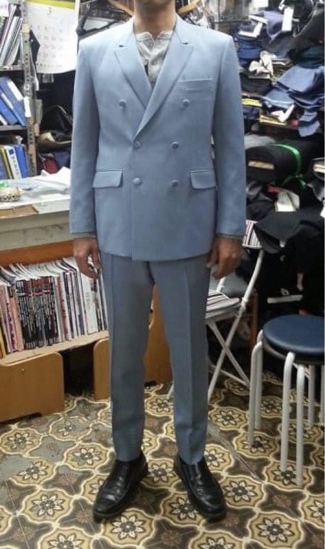 フォーマルスーツ