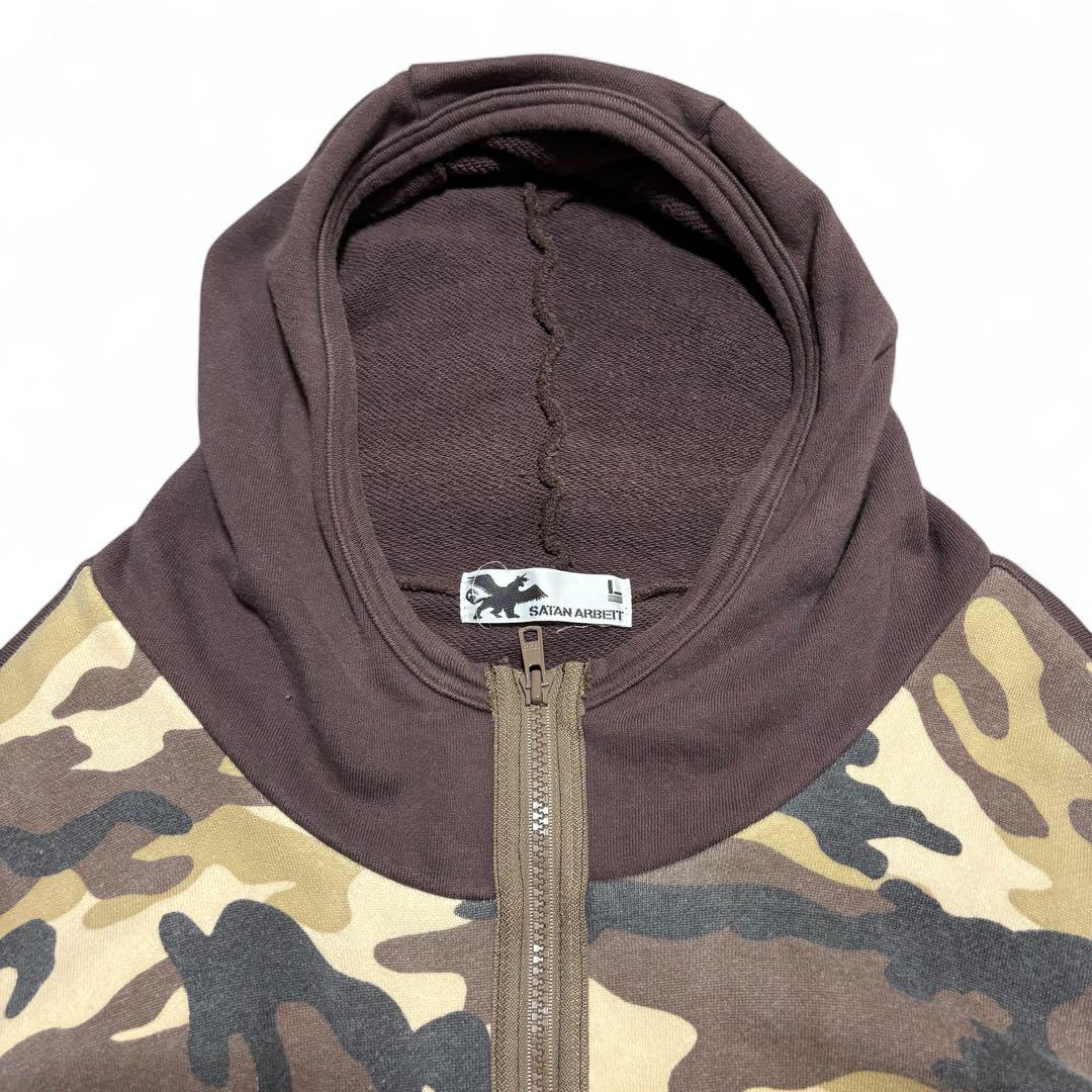 トップス SATAN ARBEIT camouflage gimmick hoodie