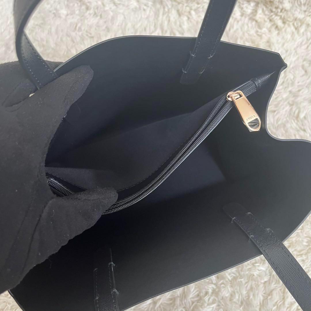 【美品】【現行ロゴ】フルラ オリー トートバッグ ハンドバッグ レザー ブラック