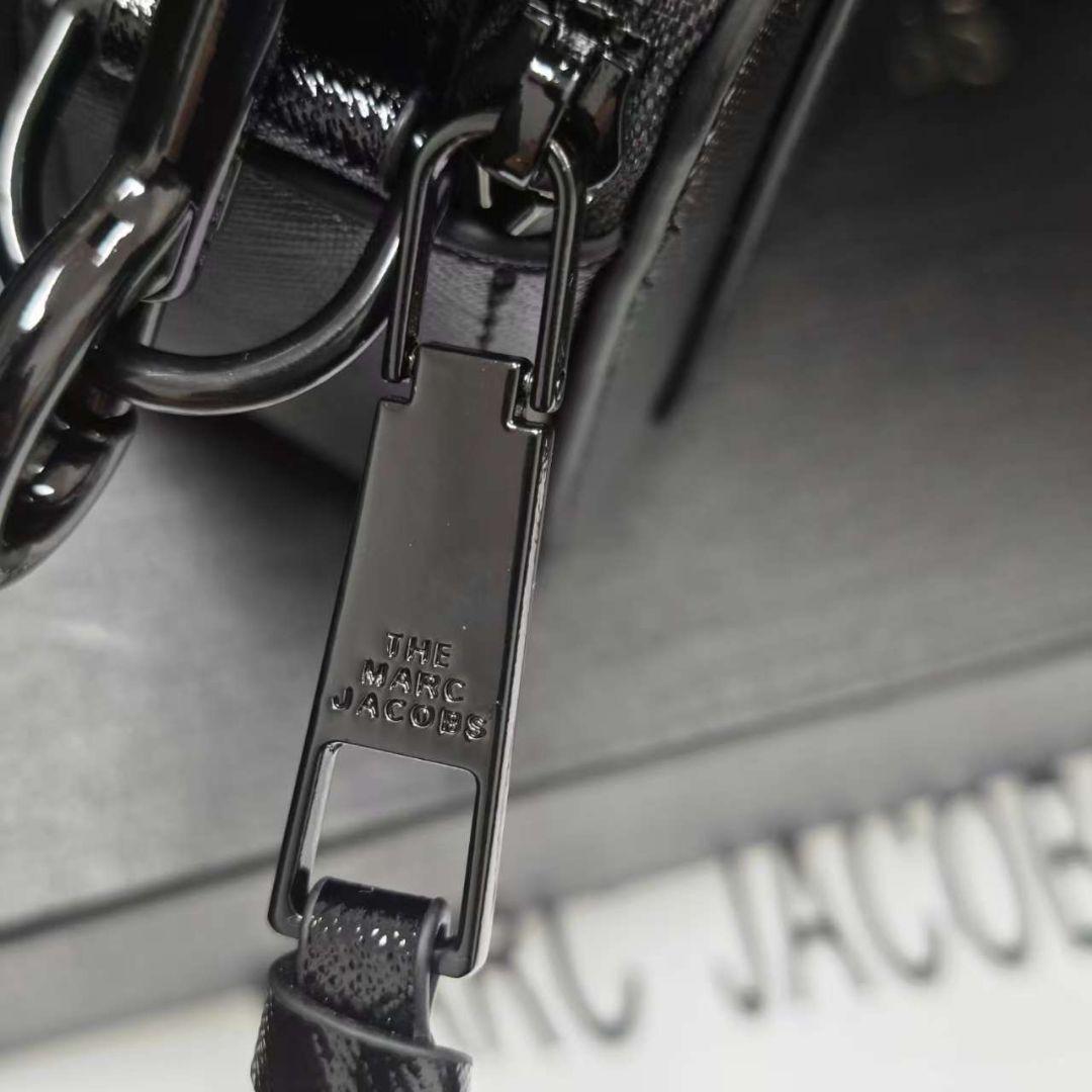 MARC JACOBS スナップショット ショルダーバッグ