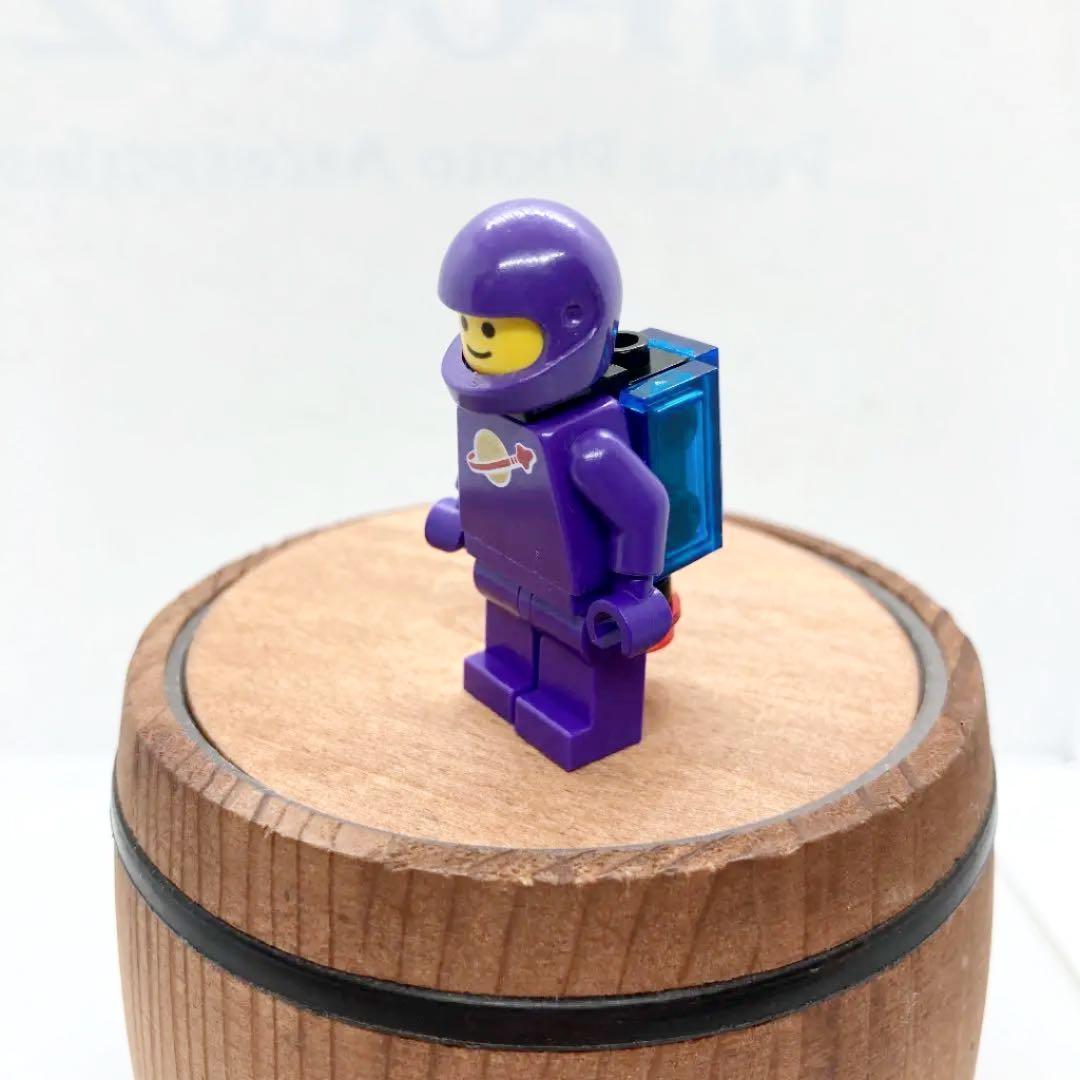 匿名発送 クラシックスペース ミニフィグ パープル ② t16 saabtekstil.com
