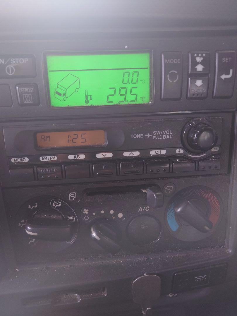 Amazon.co.jp: 新車外し RI-9292 24V 純正ラジオ AM FM 日野