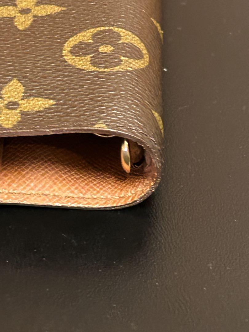 VUITTON ︎手帳カバー