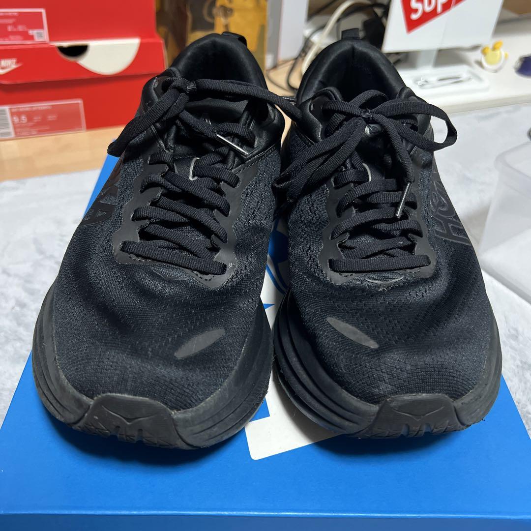 HOKA ブラック ランニングシューズ
