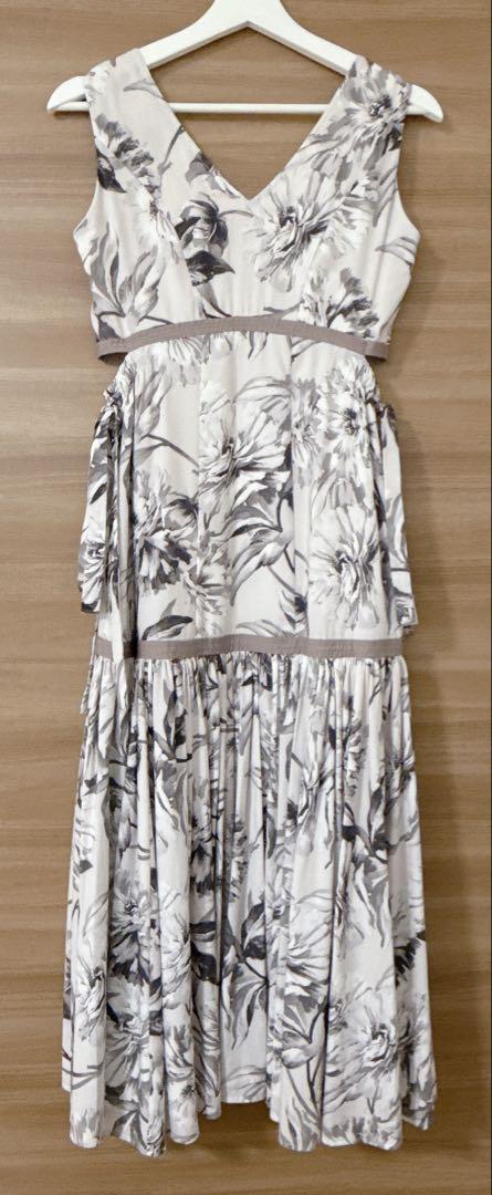 herlipto Floral Cut-Out Long Dress - メルカリ
