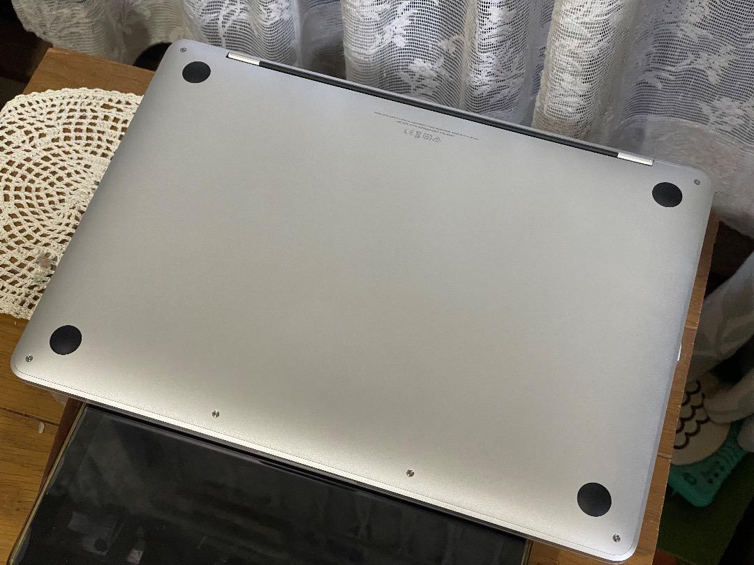 【超美品】Apple  MacBook Pro (13-inch, 2020)