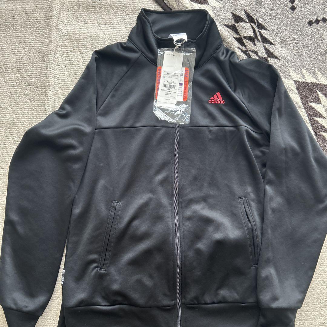 新品未使用 adidas ブラック ジャージ上下セット Mサイズ