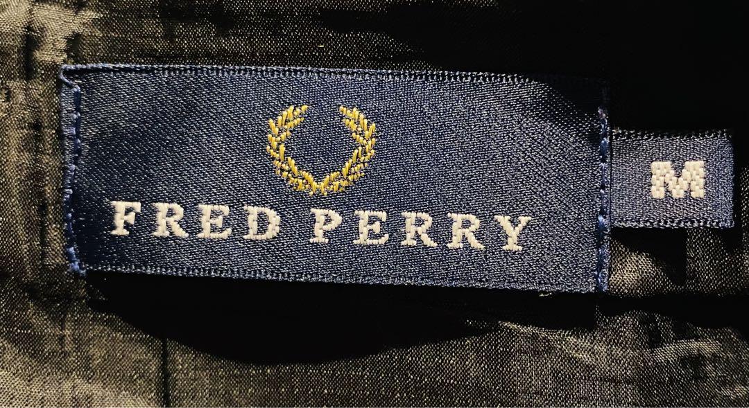 【大人気】FRED PERRY ダウンジャケット 黒 M フレッドペリー 希少品 【大人気】FRED PERRY ダウンジャケット 黒 M フレッドペリー 希少品
