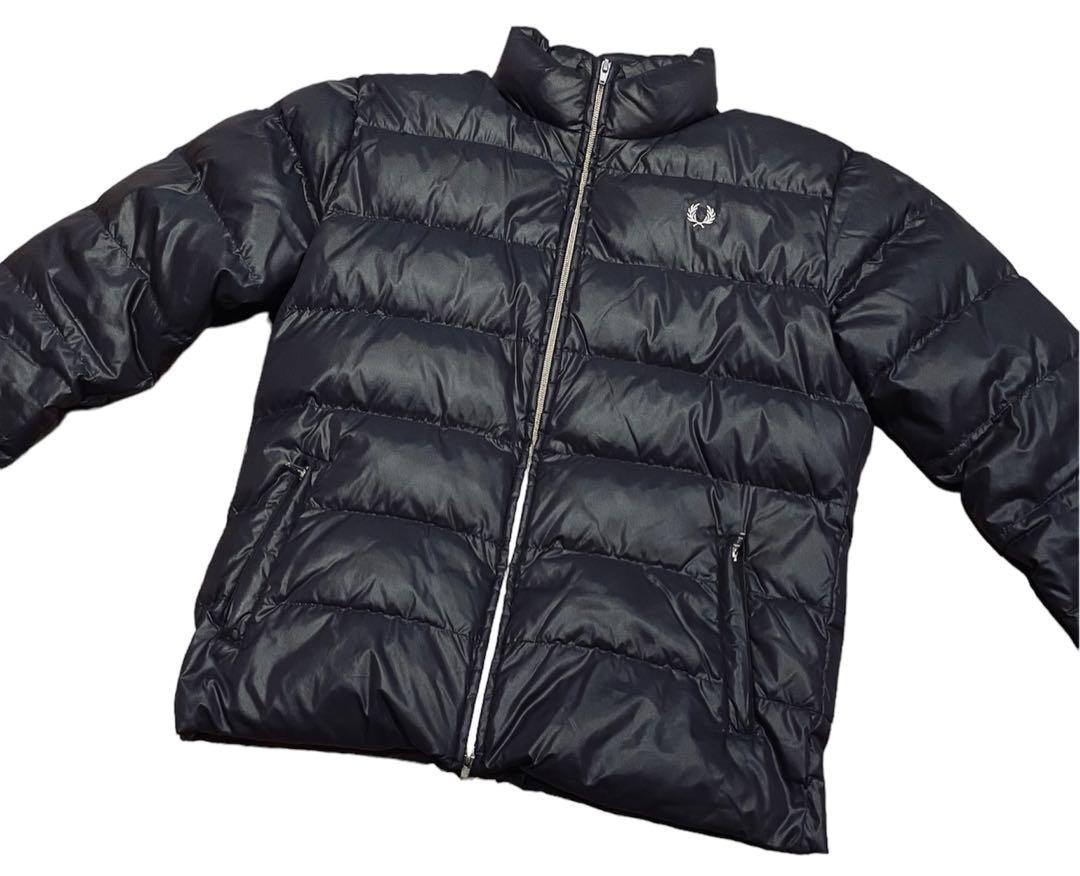 【大人気】FRED PERRY ダウンジャケット 黒 M フレッドペリー 希少品 【大人気】FRED PERRY ダウンジャケット 黒 M フレッドペリー 希少品