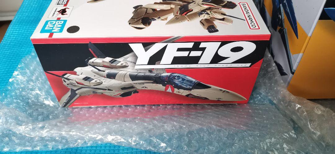 超合金YF-19とYF-21のセット
