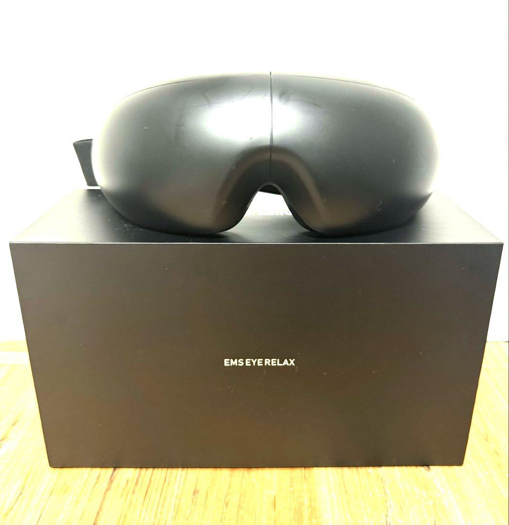 NIPLUX（ニップラックス）EMS EYE RELAX（EMSアイリラックス）
