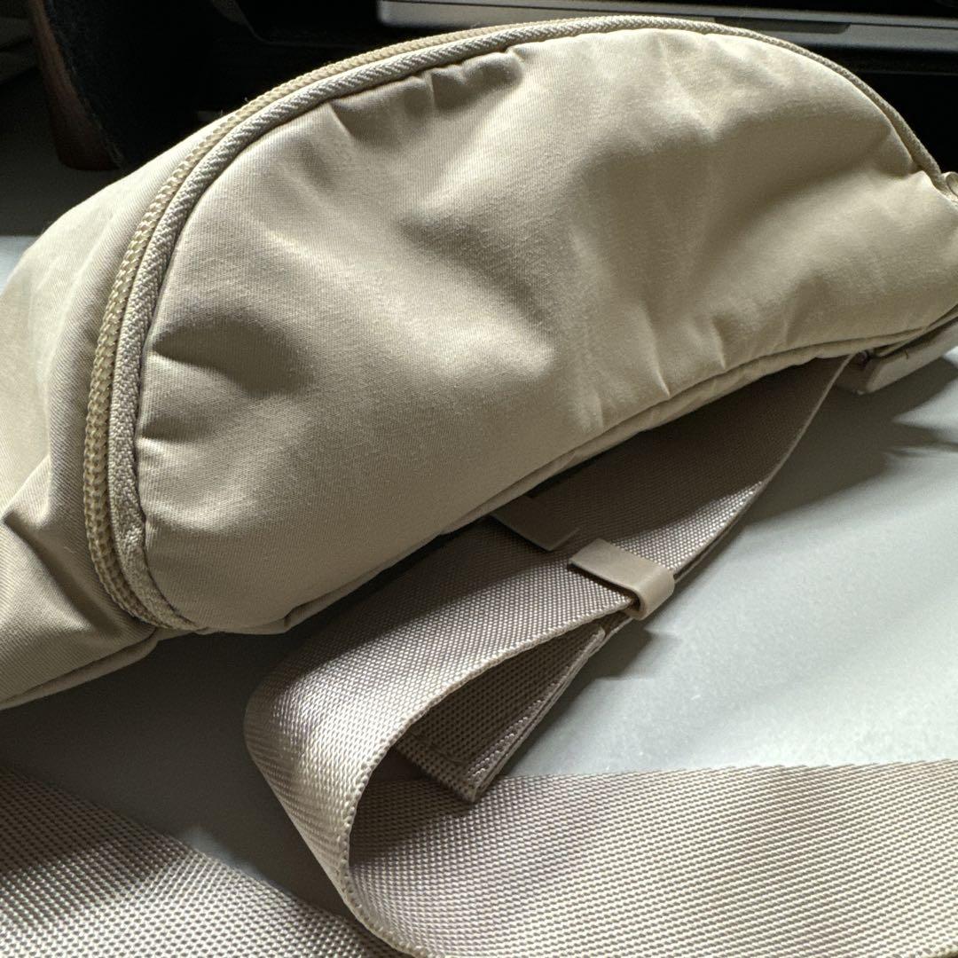 Y-3 ワイスリー ボディバッグ WAISTBAG HM8353