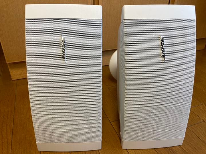 Behringer　Truth　b2031a　ペア　パワードスピーカー　音響 BEHRINGER ( ベリンガー ) B2031A TRUTH スタジオモニター 送料