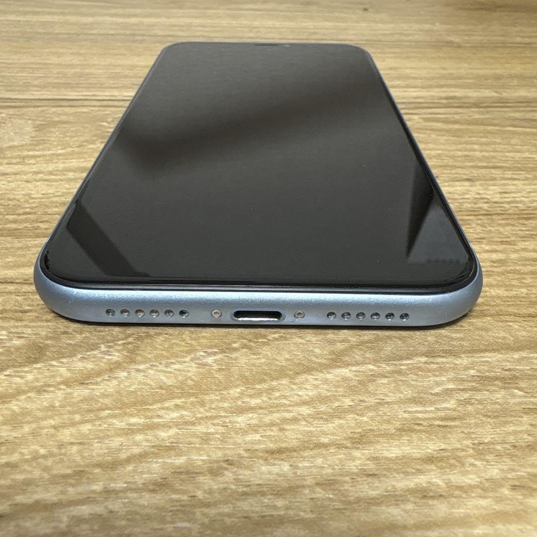 iPhone XR ブルー 64GB