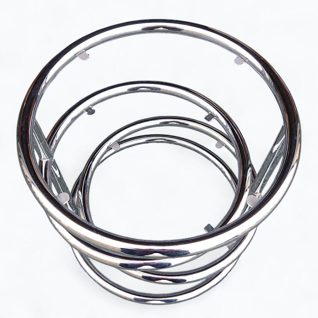 ラウンドテーブル