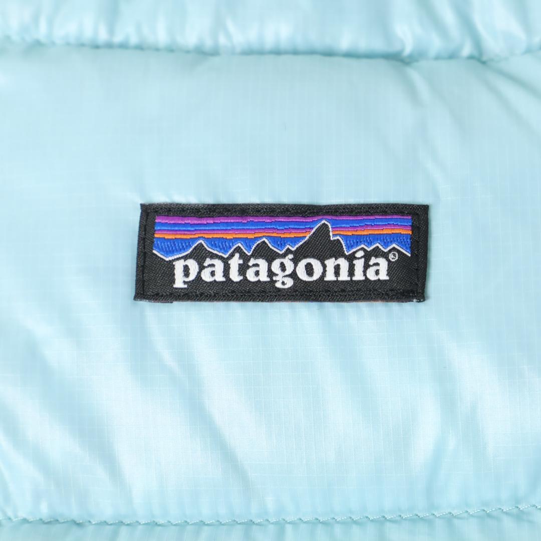 新品 patagonia パタゴニア キッズダウンジャケット パーカ　3T