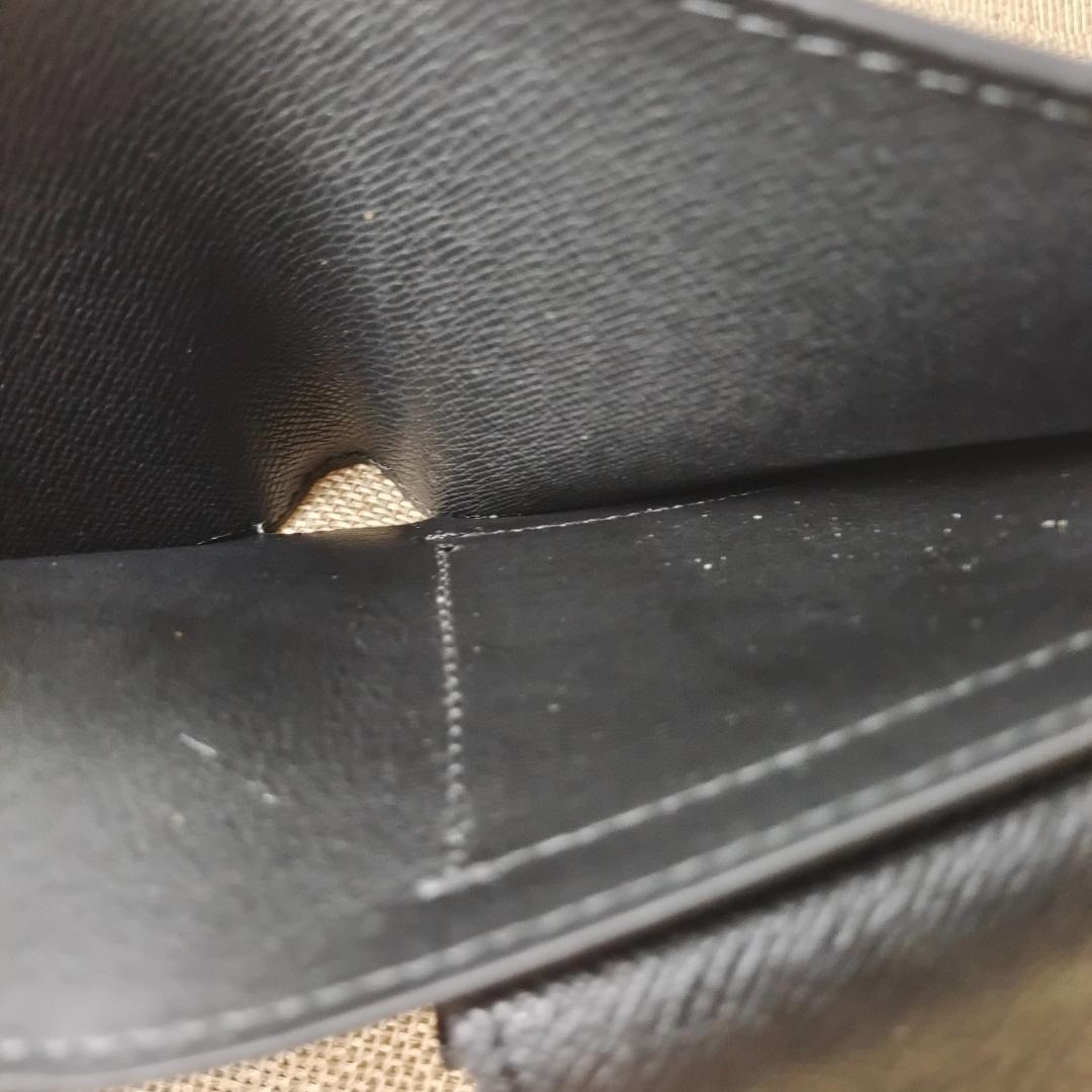 Louis Vuitton 二つ折り財布 ブラック