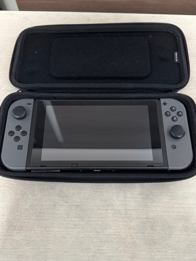 Nintendo Switch 本体 箱付き+ケース+ゲーム２つ