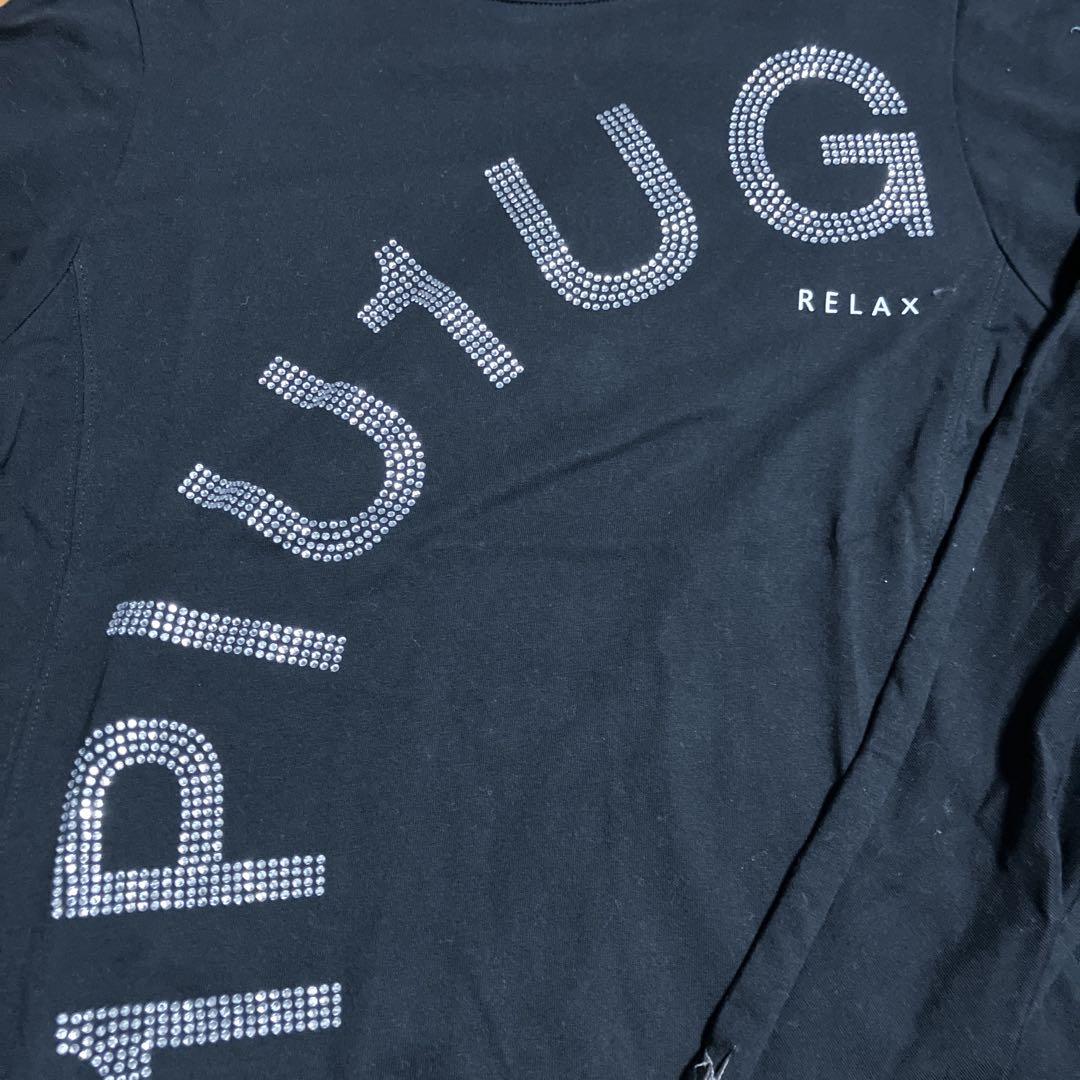 【1PIU1UGUALE3 RELAX】ラインストーンロゴ長袖Tシャツ 1PIU1UGUALE3 RELAX】別注 ロゴラインストーンTシャツ｜メンズ