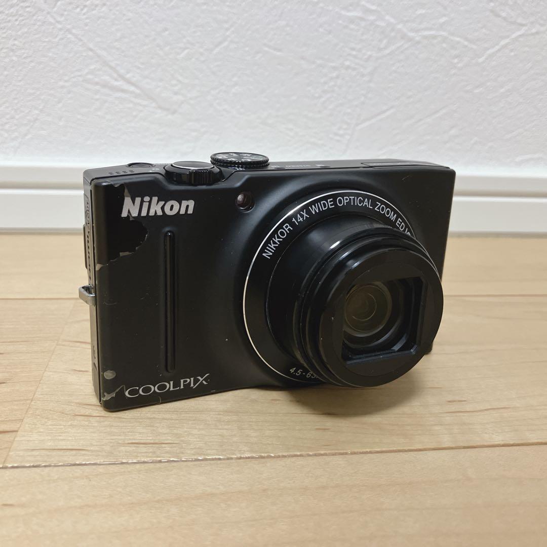 【箱付き】Nikon COOLPIX S8200 デジカメ ブラック