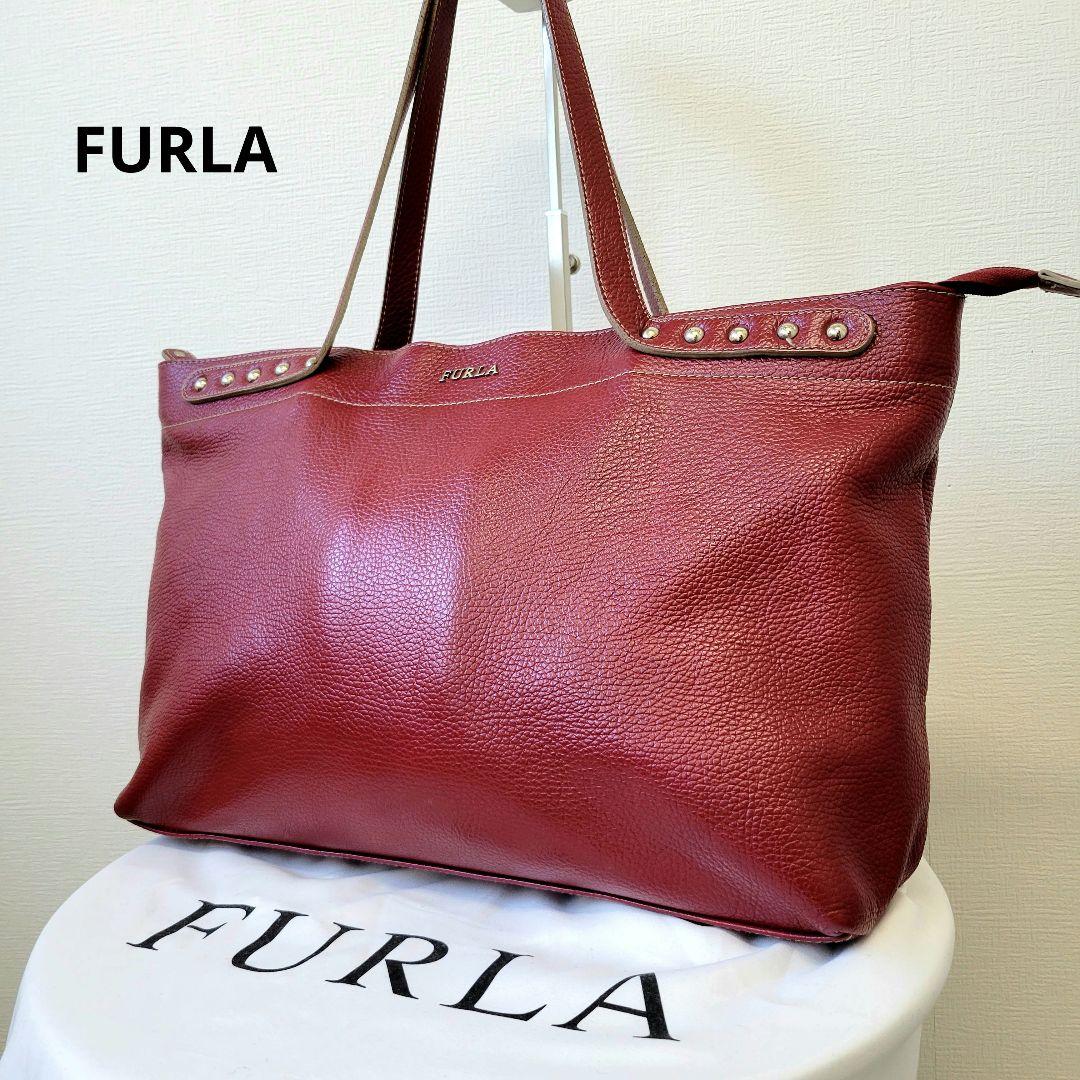 FURLA　伊製革トートバッグ　スタッズ　ボルドー　A4　PC　ペットボトル