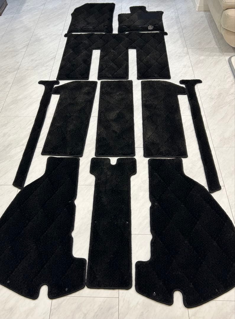 フロアマットTOYOTA