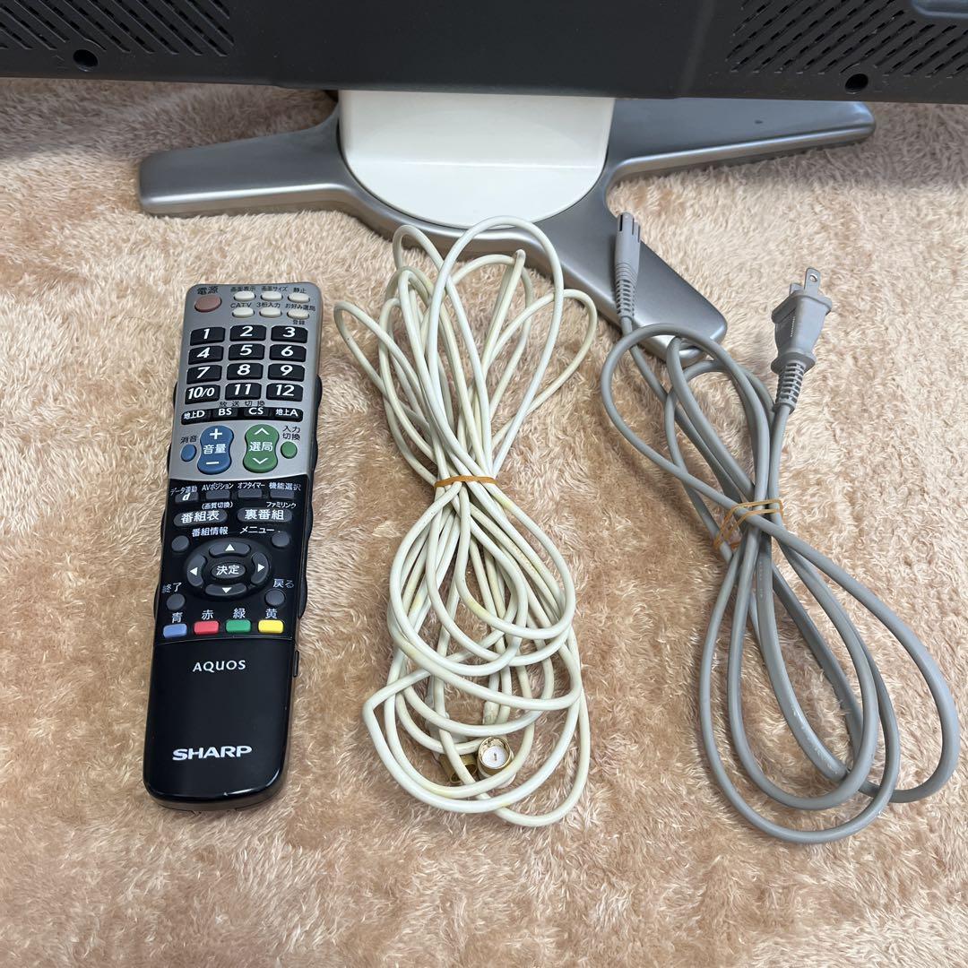 SHARP 液晶カラーテレビ　32インチ