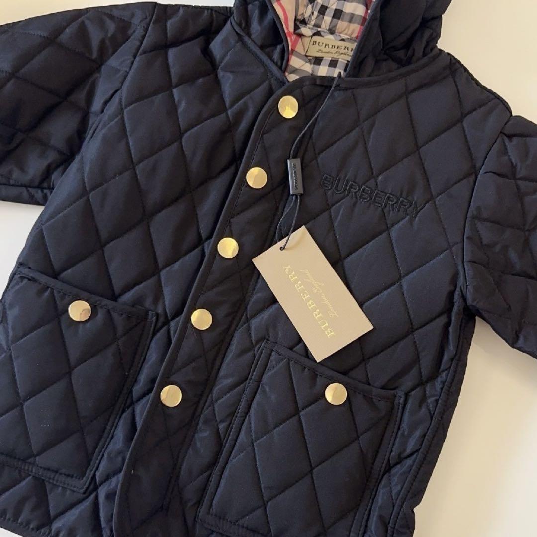 BURBERRY フード付きダウンジャケット 130㎝ ジャケット・ブルゾン