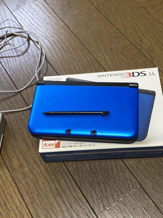 ニンテンドー3DS LL ブルー×ブラック