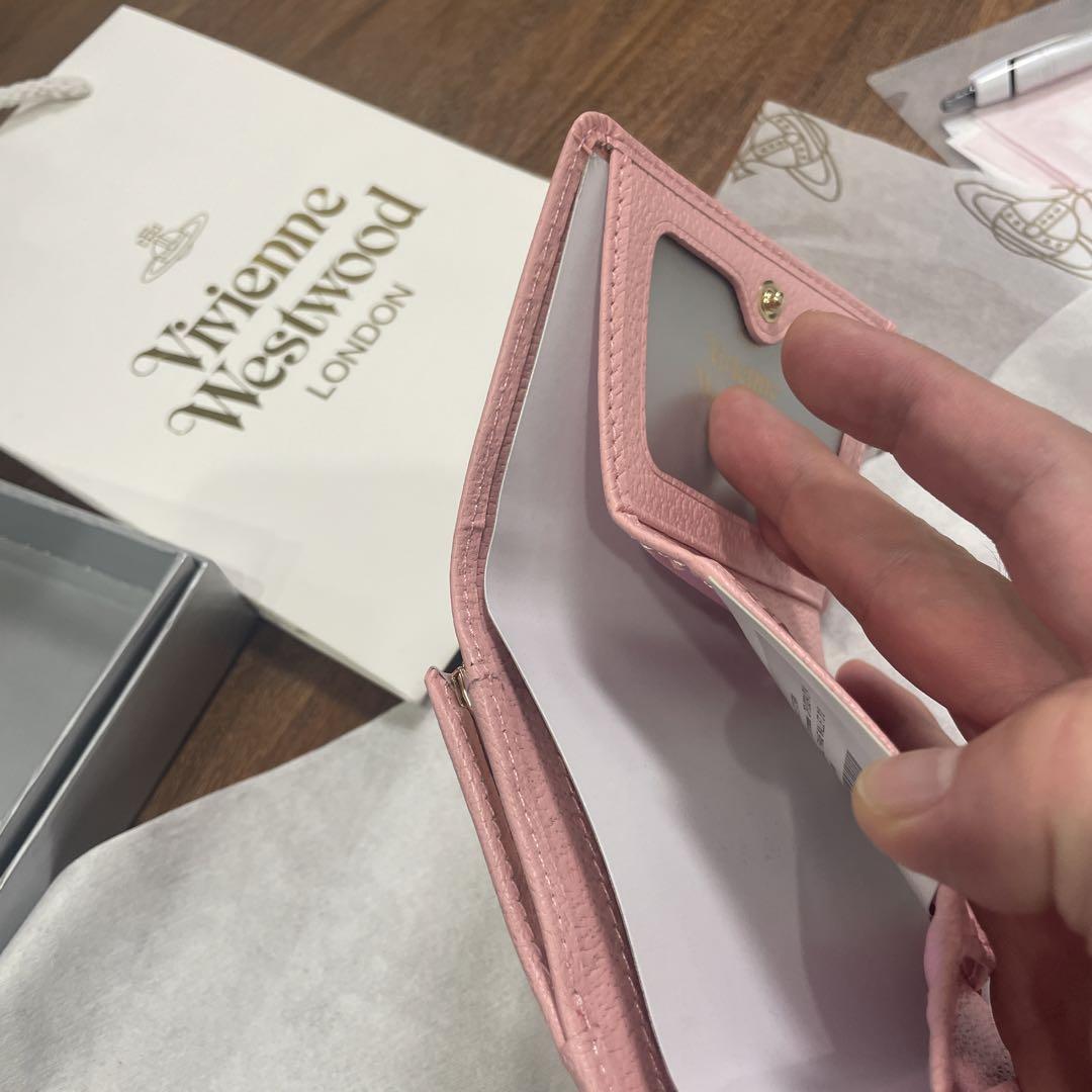 Vivienne Westwood ピンク 二つ折り財布　新品