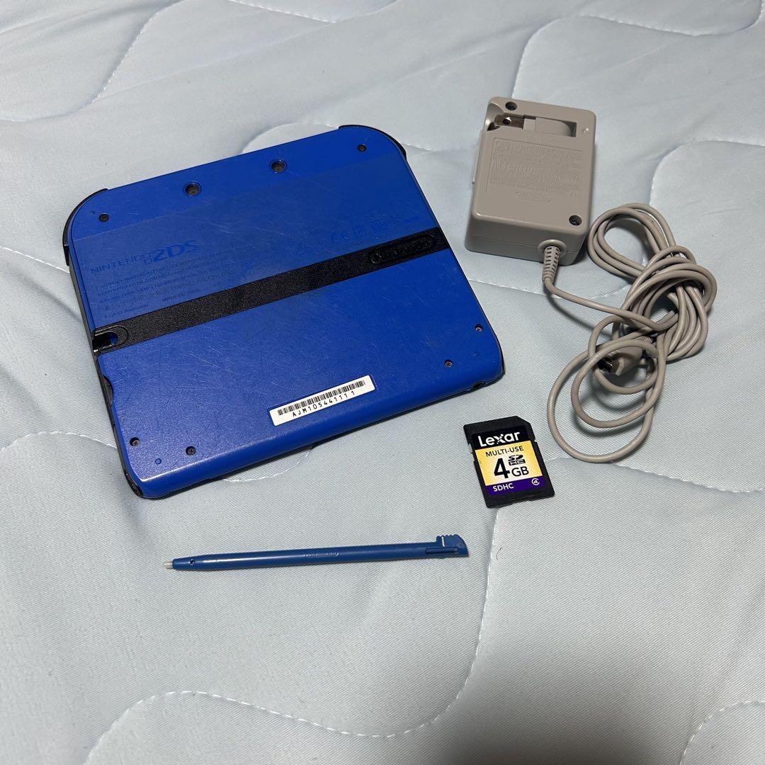 ニンテンドー2DS 青 カセット9個 本体 充電器・SDカード付き