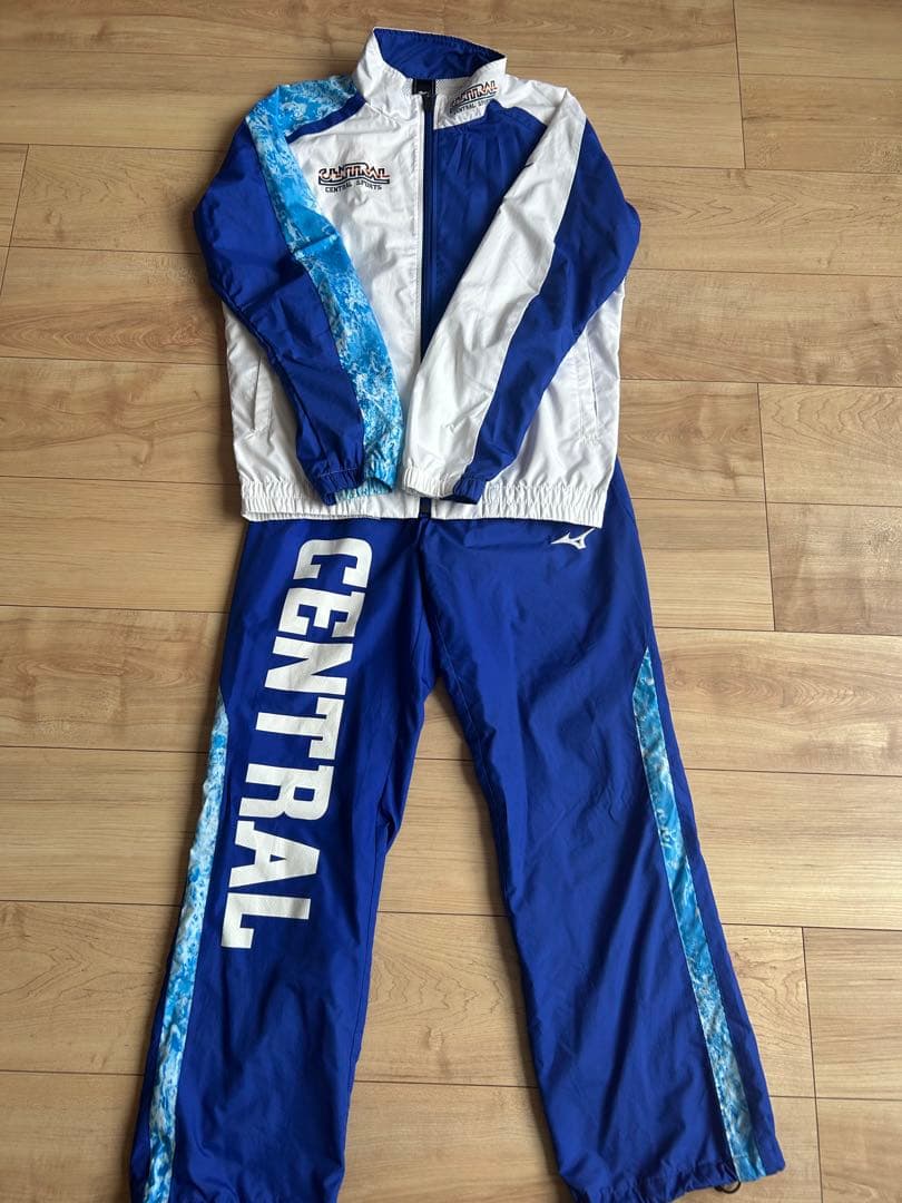 セントラルスポーツトレーニングウェア上下xs