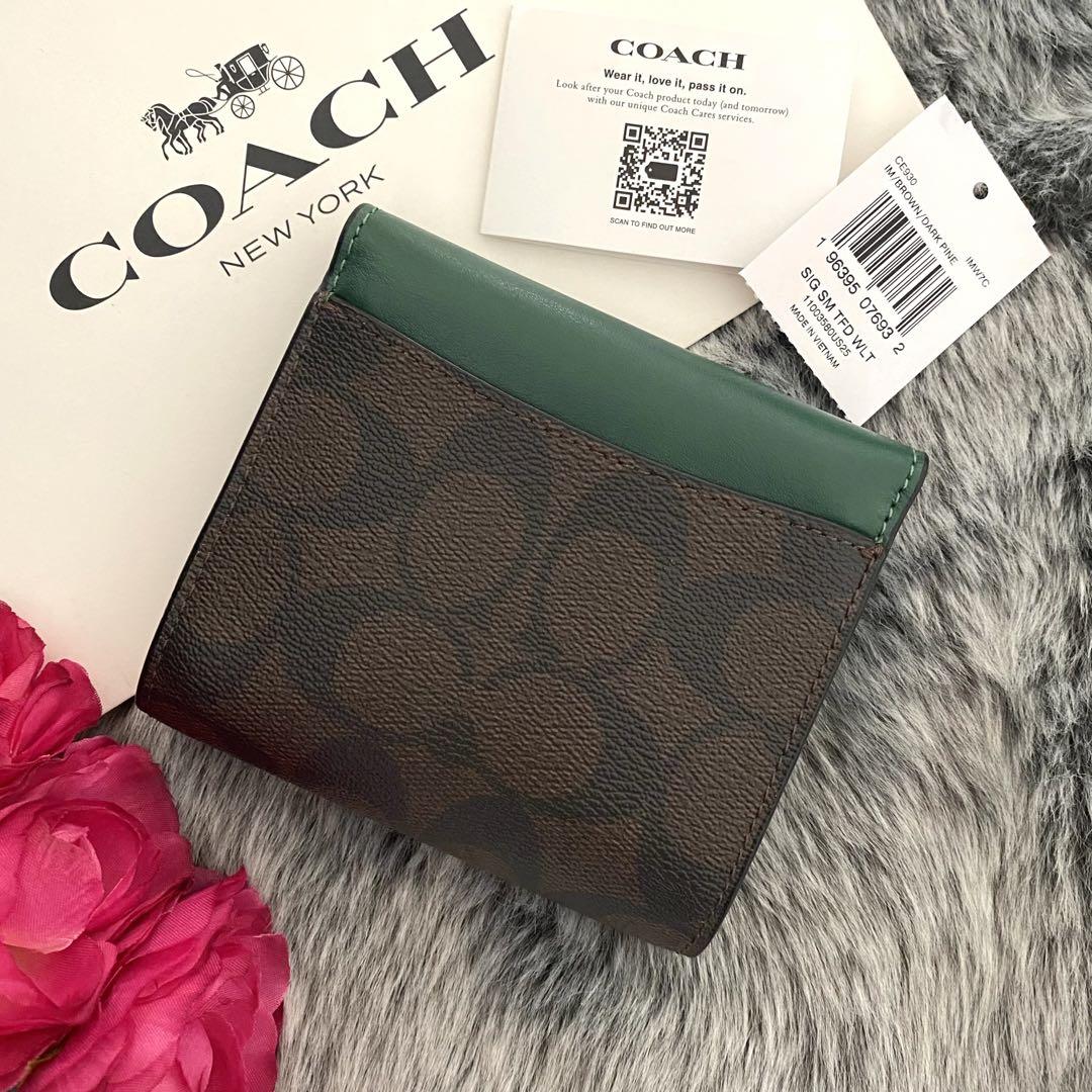 COACH
