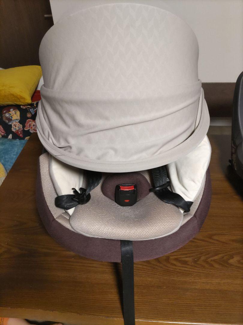 Combi チャイルドシート THE S ISOFIX エッグショック
