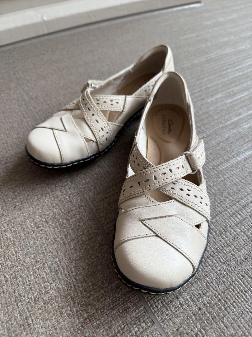 【新品未使用】Clarks クラークス　靴　アイボリー