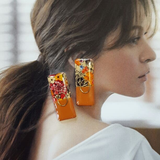 ゆりな☆様専用 渋いオレンジのイヤリング