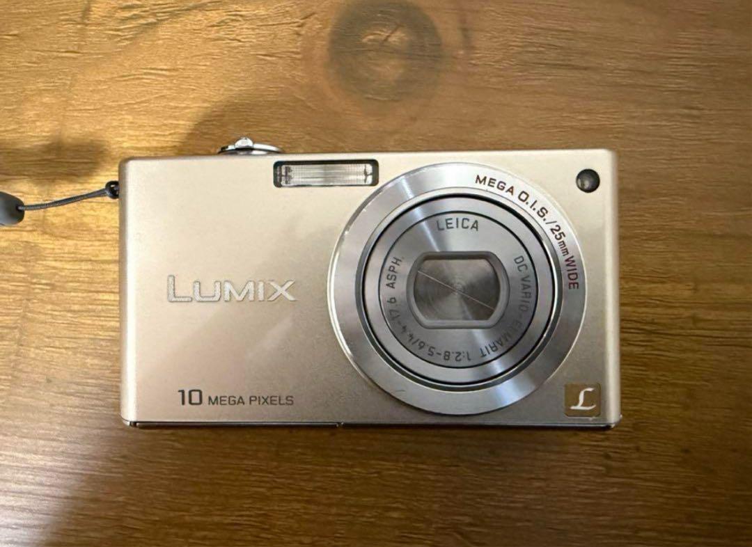 LUMIX DMC-FX35 10メガピクセル Panasonic Lumix DMC-FX35: Digital Photography Review
