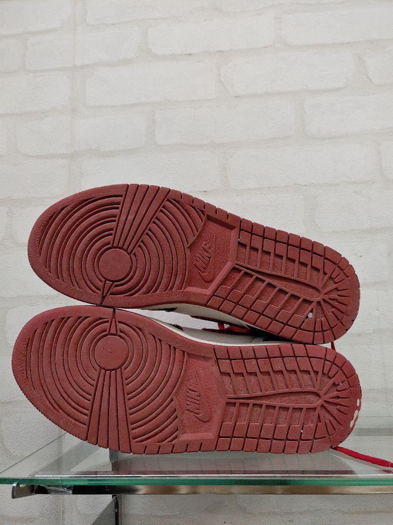 AJ1