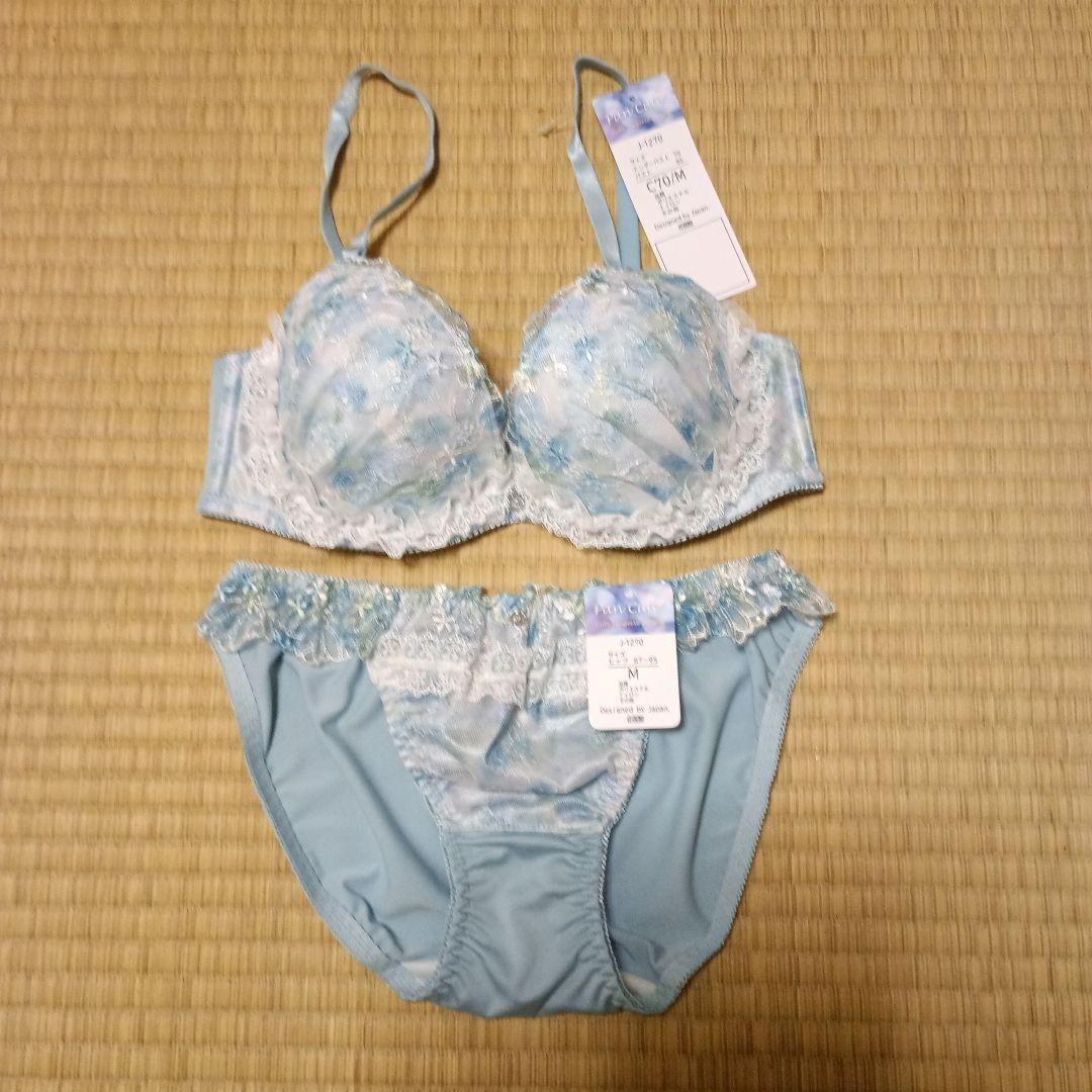 Salute 水色 花柄レース ランジェリーセット C70 Salute 水色 花柄レース ランジェリーセット C70