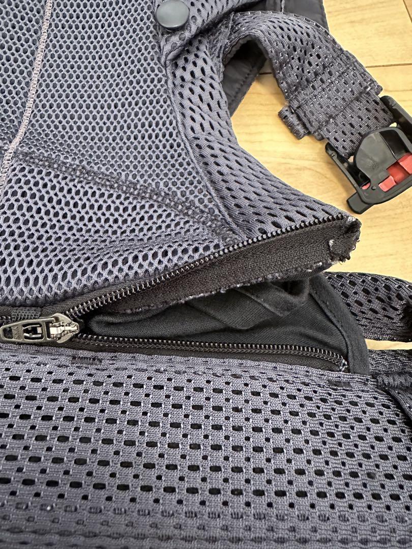 美品　BABYBJORN ベビービョルン　ハーモニー　アンスラサイト　抱っこひも