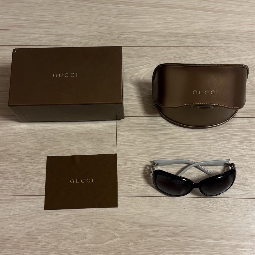 GUCCI サングラス ブラック　ケース付き