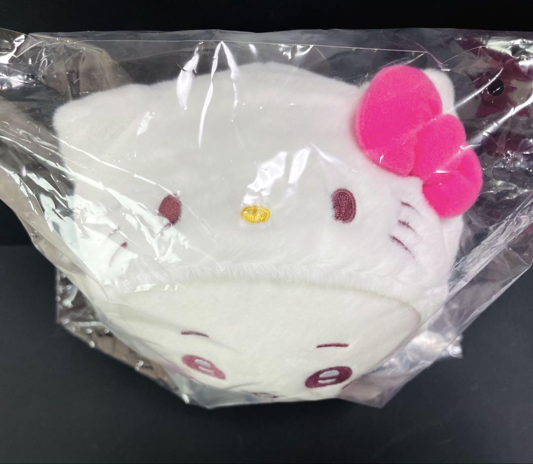 ちいかわxサンリオ　ちいかわ　キティ　ぬいぐるみ　マスコット2点セット